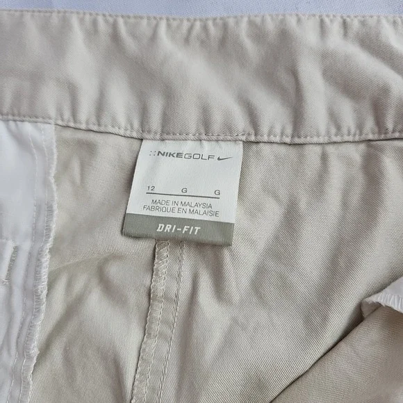 Nike Golf Shorts Womens 12 Beige Khaki Fit Dry Chino Performance Walking Casual - Picture 5 of 7